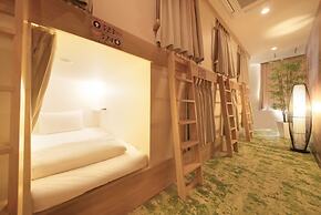 Ueno Station Hostel Oriental 1 - Caters to Men