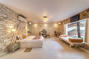 Lohagarh Fort Resort