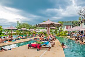 PP Charlie Beach Resort