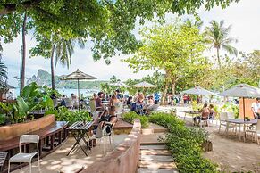 PP Charlie Beach Resort