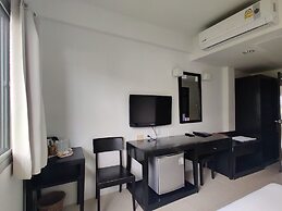 PP Charlie Beach Resort