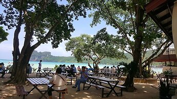 PP Charlie Beach Resort