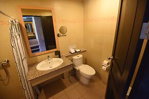 PP Charlie Beach Resort