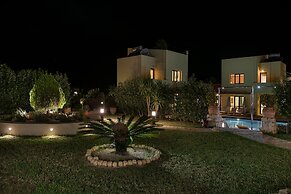 Daphnis Villas