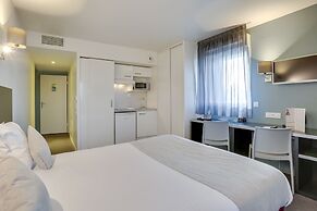 All Suites Appart Hôtel Orly Rungis