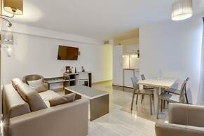 All Suites Appart Hôtel Orly Rungis