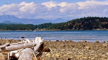 Heron's Landing Hotel