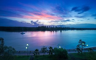 Krabi City Seaview Hotel