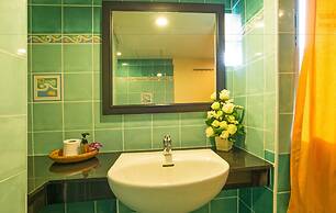 Krabi City Seaview Hotel