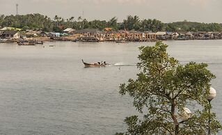 Krabi City Seaview Hotel