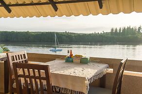 Krabi City Seaview Hotel