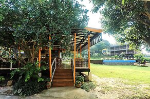 Phi Phi Chang Grand Resort & Spa