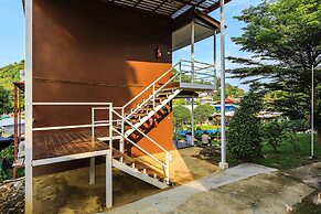 Phi Phi Chang Grand Resort & Spa