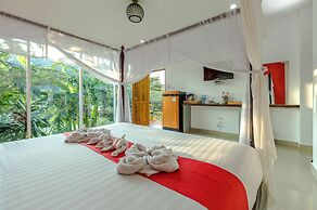 Phi Phi Chang Grand Resort & Spa