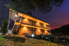 Phi Phi Chang Grand Resort & Spa