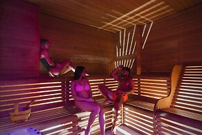 Victoria Palace Hotel & Zen Wellness