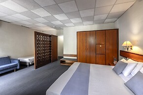Forest Park Hotel