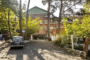 Forest Park Hotel