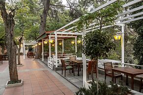 Forest Park Hotel