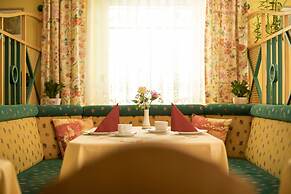 Thermenhof PuchasPLUS Loipersdorf