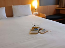 ibis Aurillac