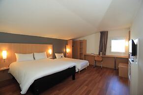 ibis Aurillac