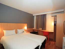 ibis Aurillac