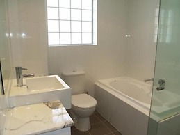 Wyndel Apartments - Encore
