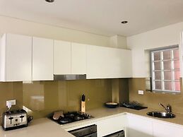 Wyndel Apartments - Encore