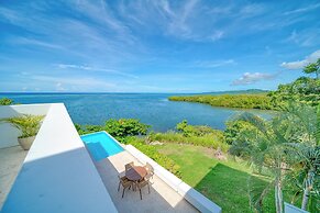 Las Verandas Hotel & Villas