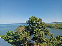 Las Verandas Hotel & Villas