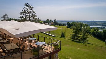 Chestnut Mountain Resort