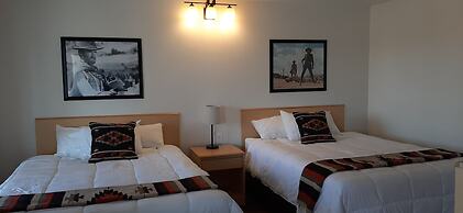 The Riverside Ranch RV Park, Motel & Campground