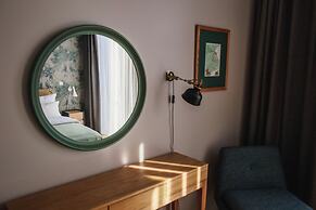 The Circus Apartments