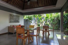 Balinea Holiday Home