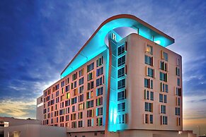 Renaissance Edmonton Airport Hotel