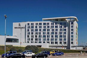 Renaissance Edmonton Airport Hotel