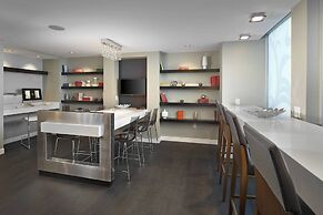 Renaissance Edmonton Airport Hotel