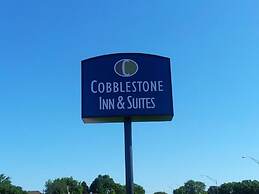 Cobblestone Inn & Suites - Hartington