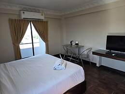 Tara Lake Hotel
