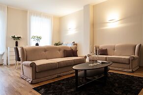 Milan Royal Suites & Luxury Apartments