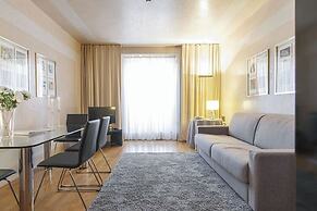 Milan Royal Suites & Luxury Apartments