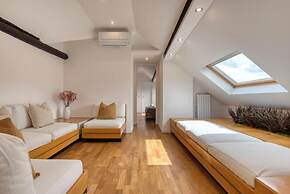 Milan Royal Suites & Luxury Apartments