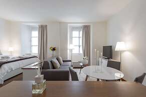 Milan Royal Suites & Luxury Apartments