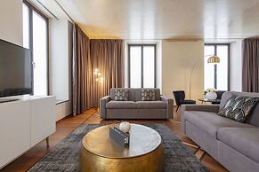 Milan Royal Suites & Luxury Apartments