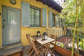 Milan Royal Suites & Luxury Apartments