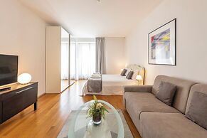 Milan Royal Suites & Luxury Apartments