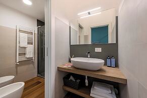 Milan Royal Suites & Luxury Apartments