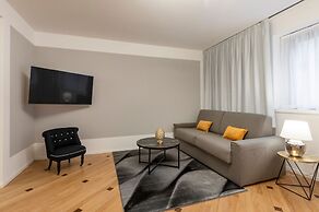 Milan Royal Suites & Luxury Apartments