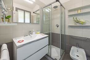 Milan Royal Suites & Luxury Apartments